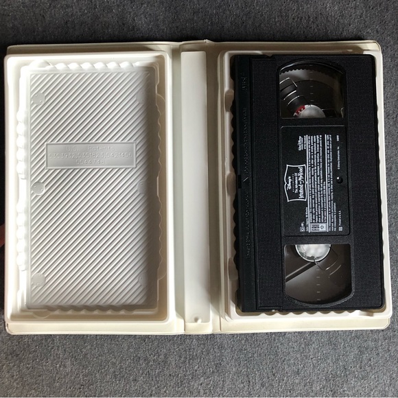 VHS Disney’s Masterpiece The Adventures of Ichabod and Mr. Toad 50th Anniversary - Picture 4 of 7